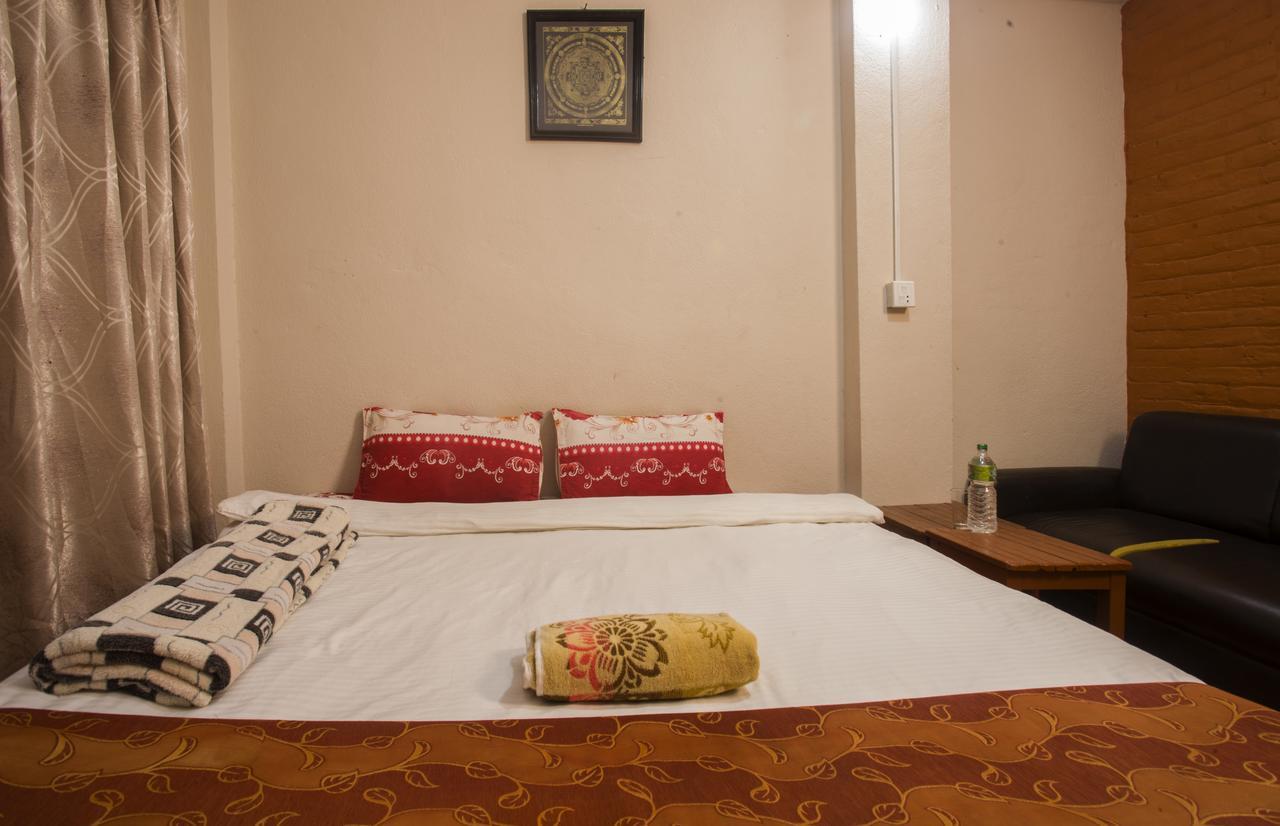 Langtang View Nagarkot Bed And Breakfast Esterno foto