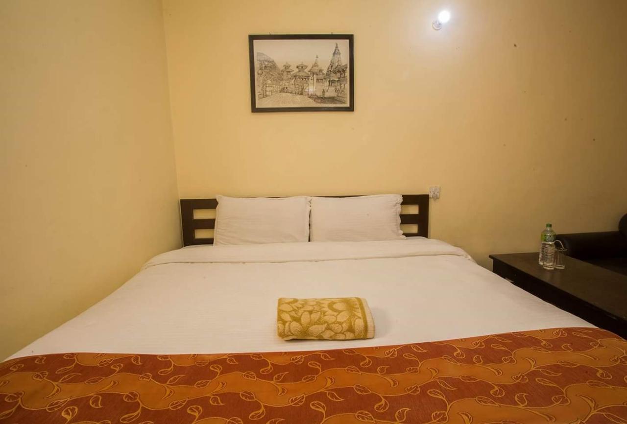 Langtang View Nagarkot Bed And Breakfast Esterno foto